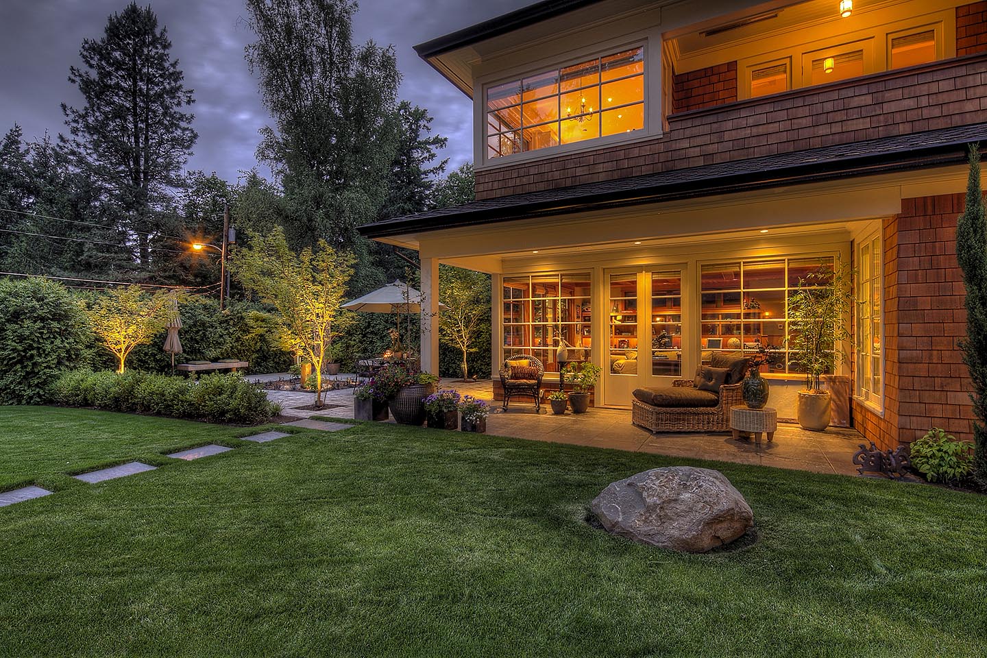Best Front Yard Landscaping